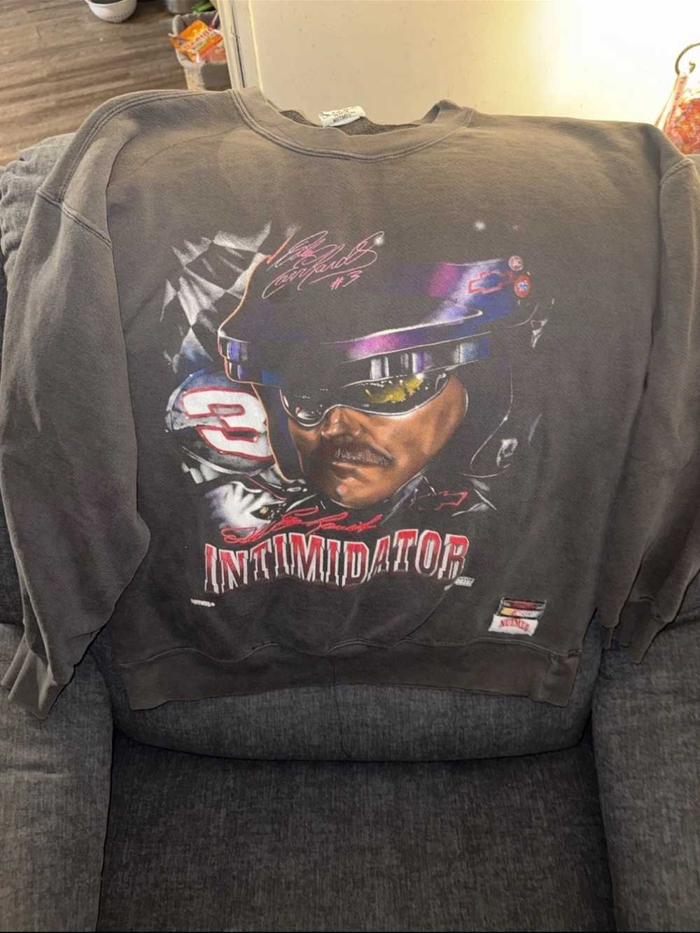 Vintage Intimidator Graphic Crewneck Sweatshirt - Black